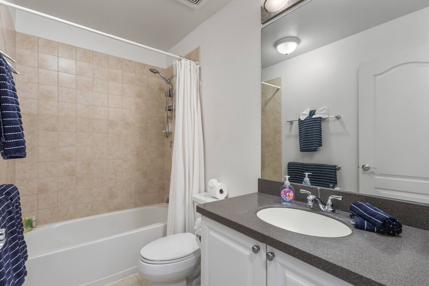Ko Olina Townhome - Garage, W/D, Amenities