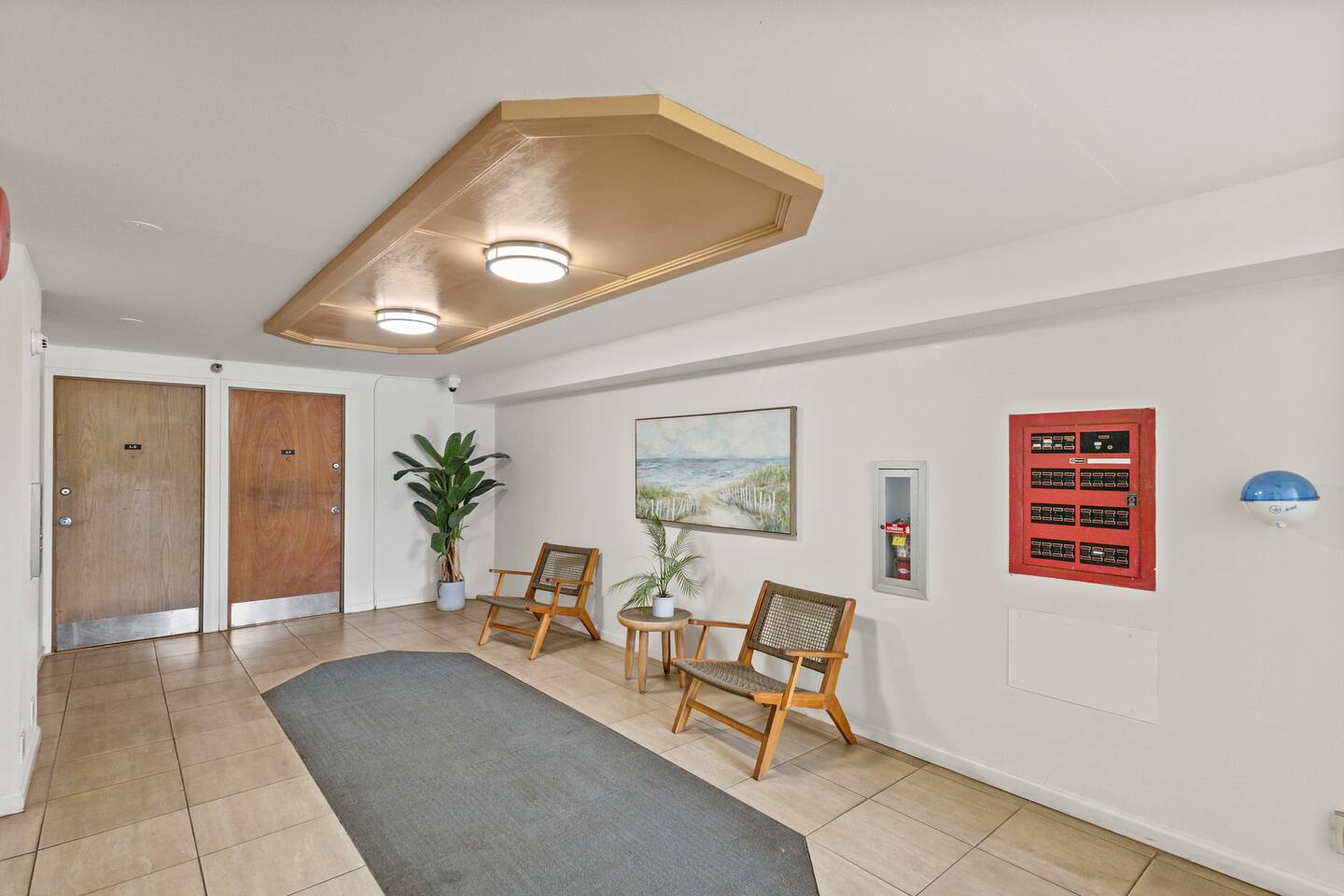 Skyline Access w/ Pearl Views - W/D, Parking, A/C