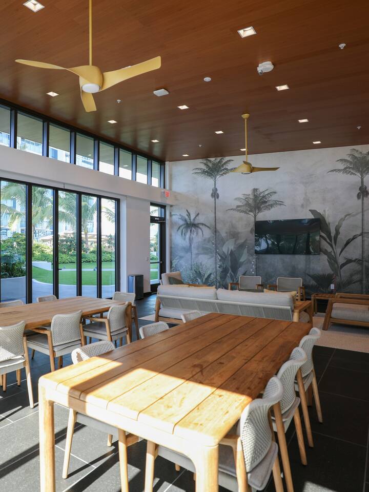 High-Rise Retreat | Panoramic Ocean & City Views