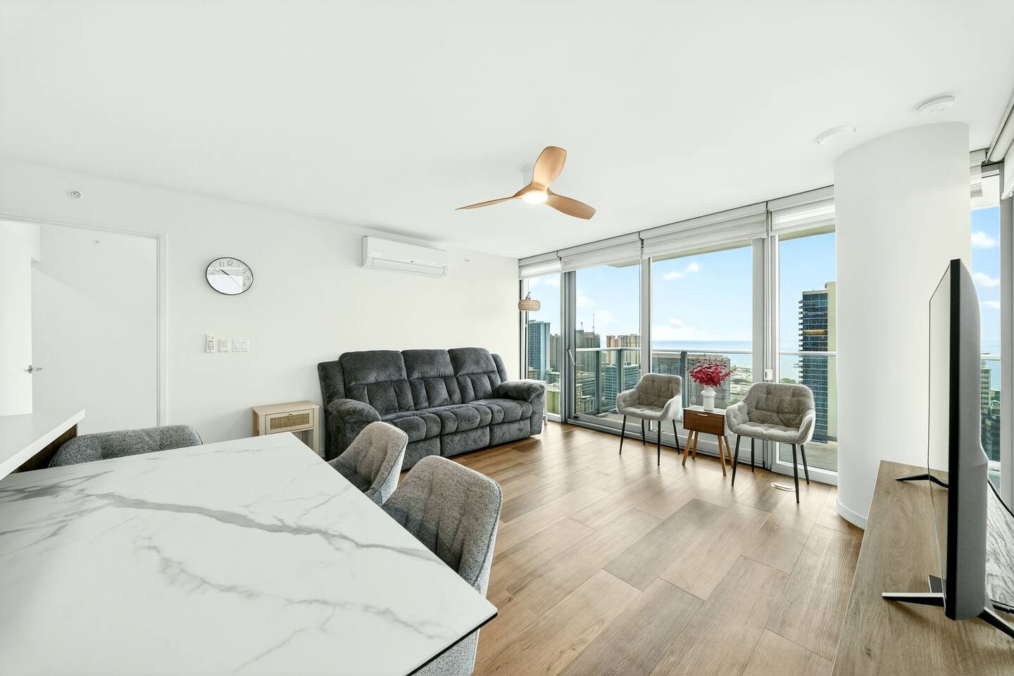 High-Rise Retreat | Panoramic Ocean & City Views