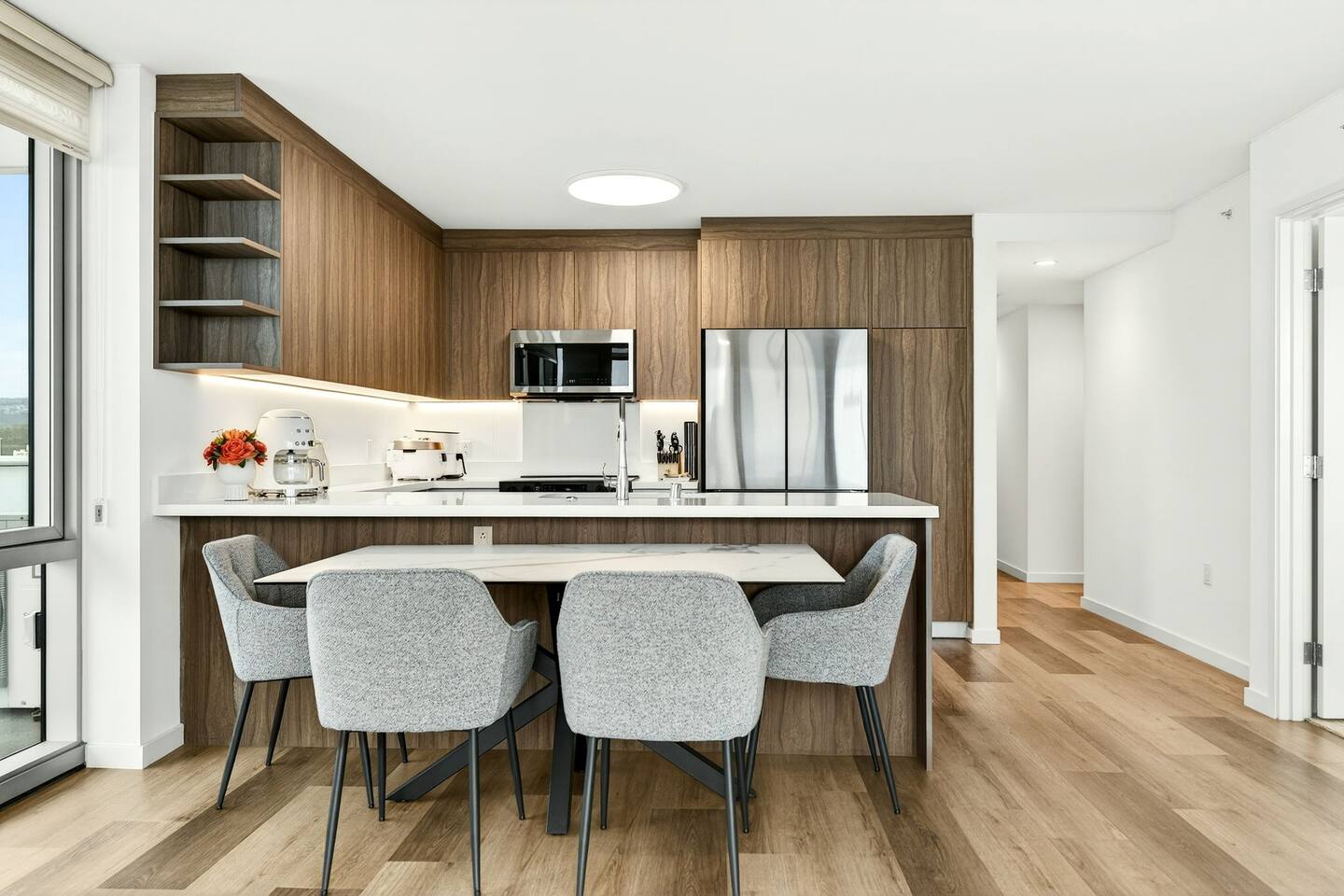 High-Rise Retreat | Panoramic Ocean & City Views