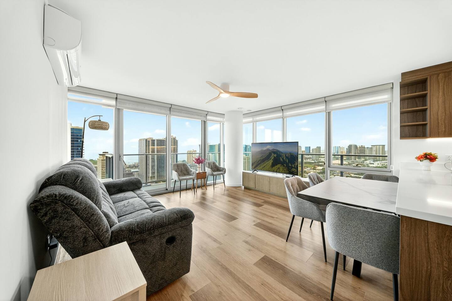 High-Rise Retreat | Panoramic Ocean & City Views