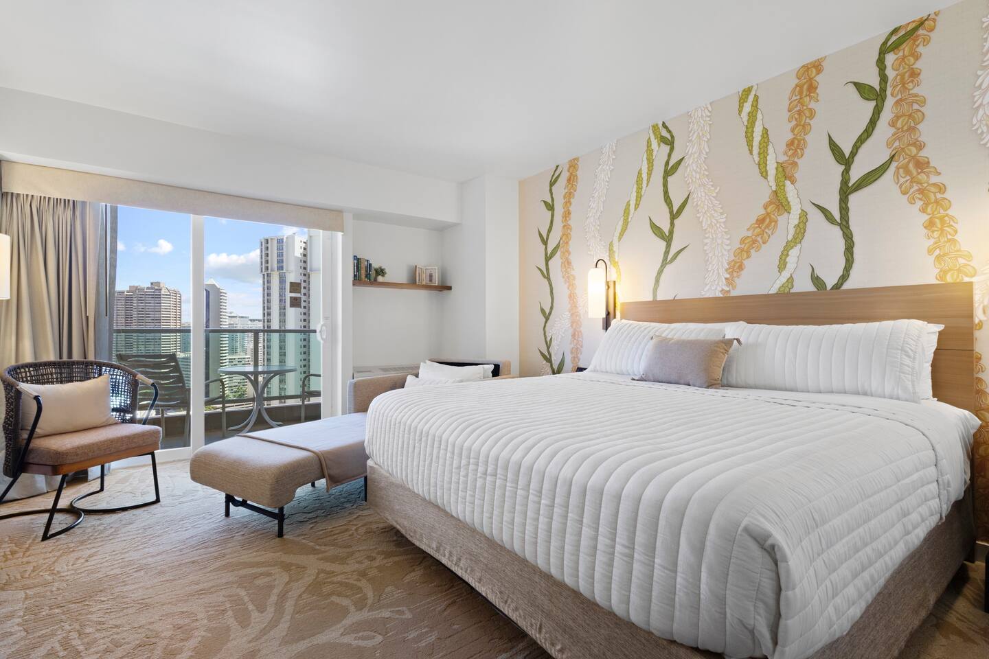 Convenience of an extra bed without compromising the spacious suite!