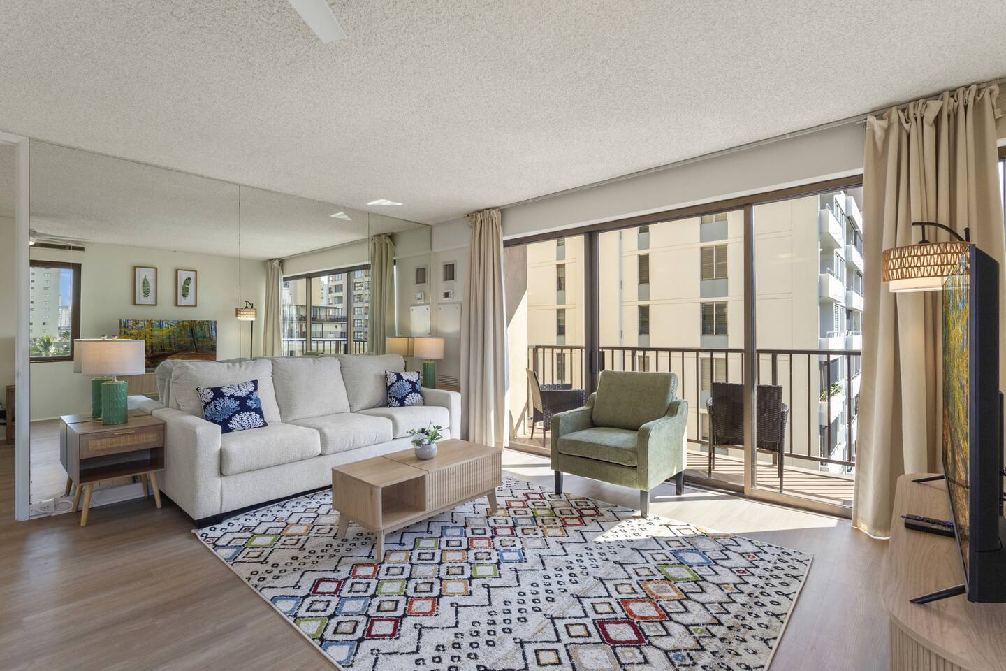 Waikiki Hideaway