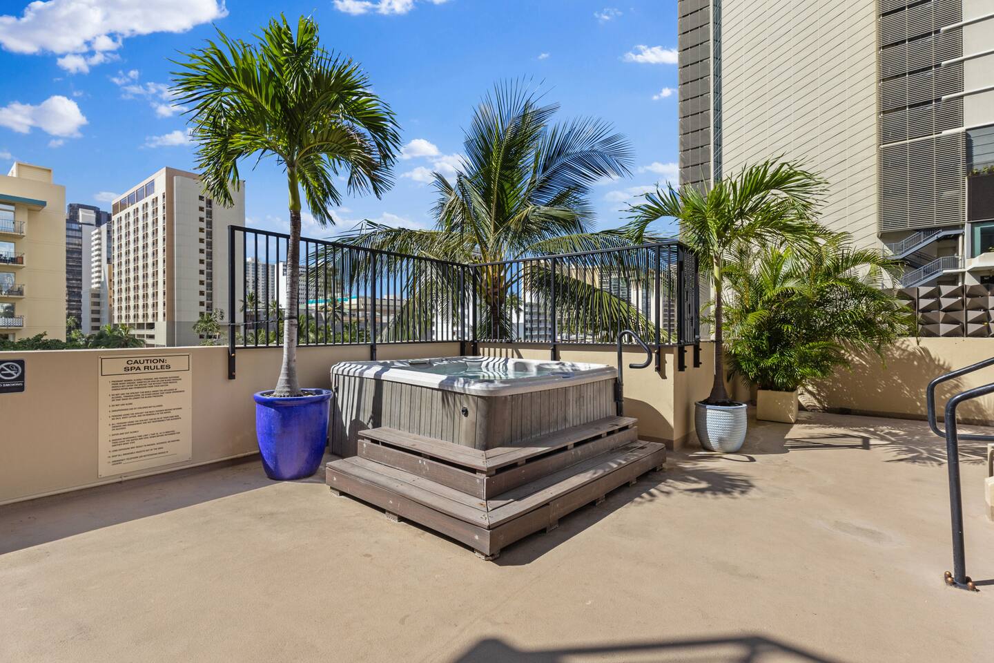 Waikiki Hideaway
