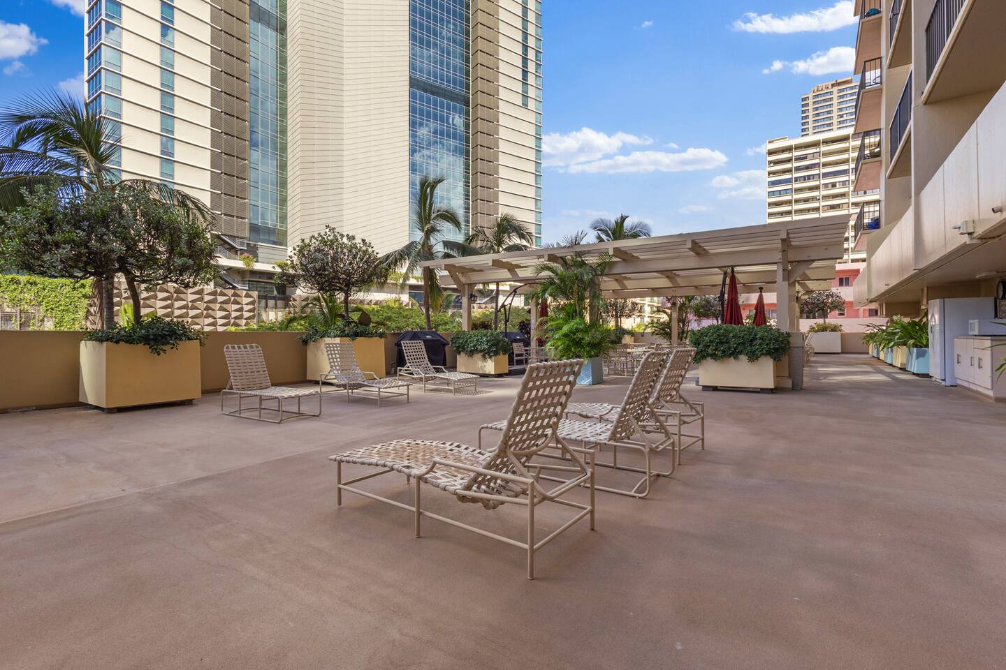 Waikiki Hideaway