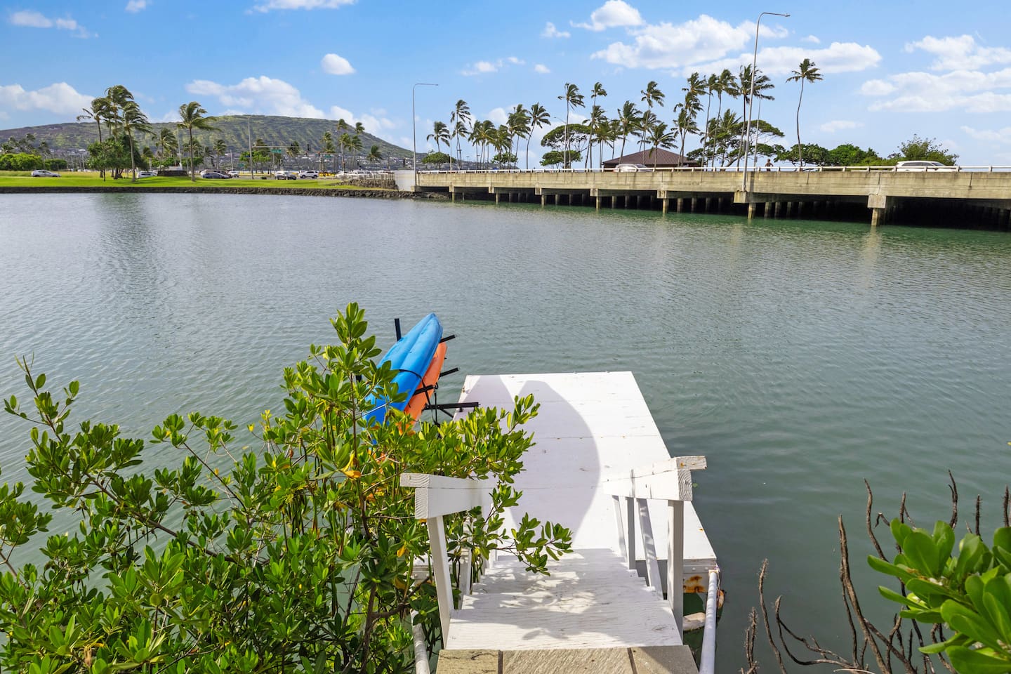 Hawaii Kai Gem | Private Dock, AC, Pool