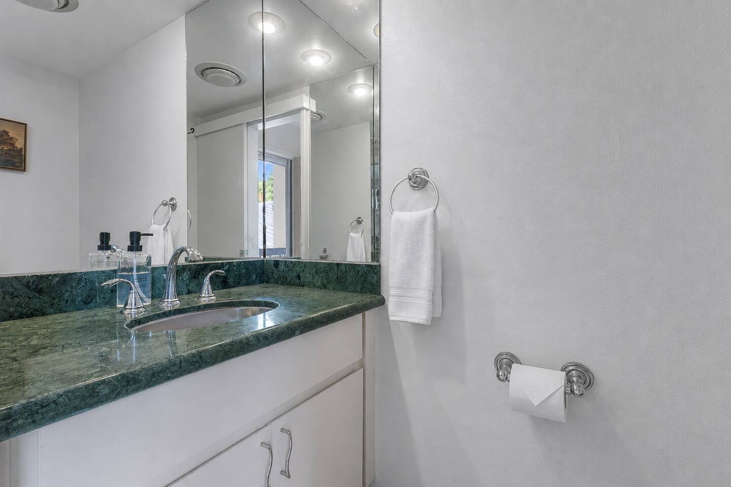 Hawaii Kai Gem | Private Dock, AC, Pool