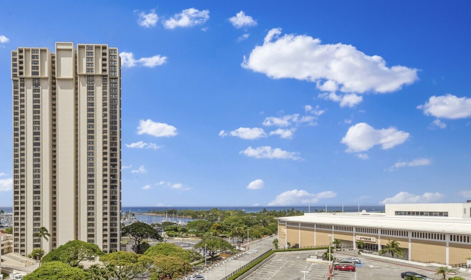 Ala Moana 1 Bedroom