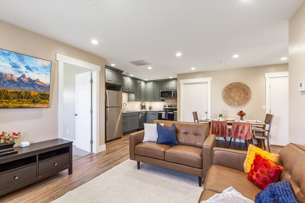 Teton Crest Apartment