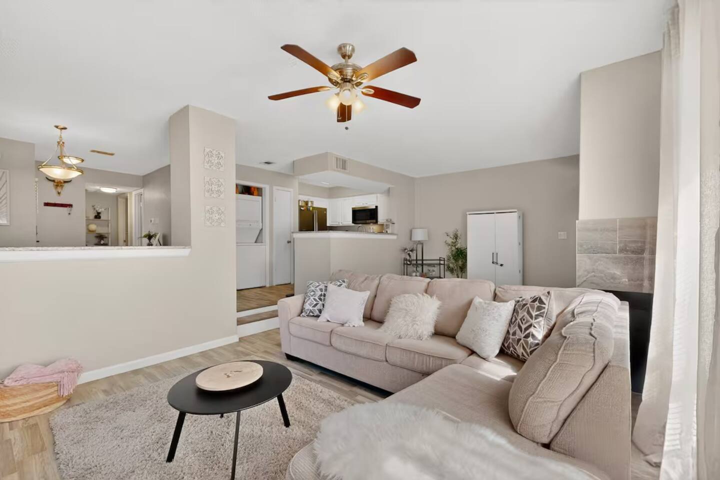 Cozy 2BR Condo | Near DFW Airport & Las Colinas