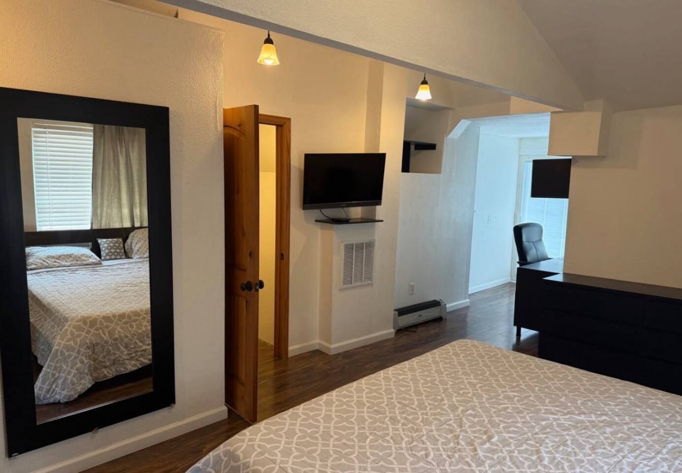 Denver Home Near DT | Mins to LoHi & Empower Field