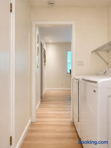 Outerlincoln Retreat | 3BR/2.5BA Newburgh Home