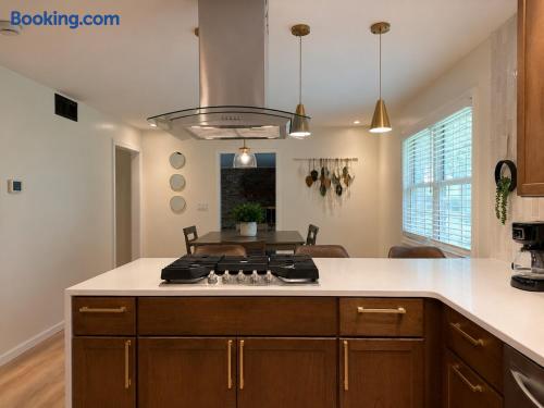 Outerlincoln Retreat | 3BR/2.5BA Newburgh Home