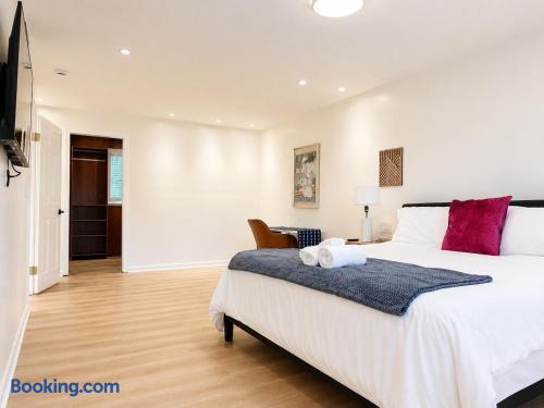 Outerlincoln Retreat | 3BR/2.5BA Newburgh Home