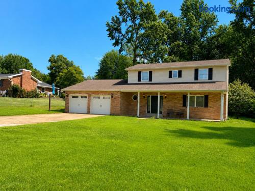 Outerlincoln Retreat | 3BR/2.5BA Newburgh Home