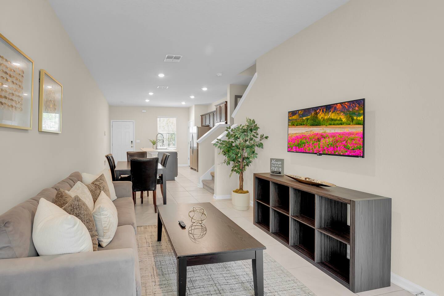 Two Private Suites • Private Patio • Near Beaches