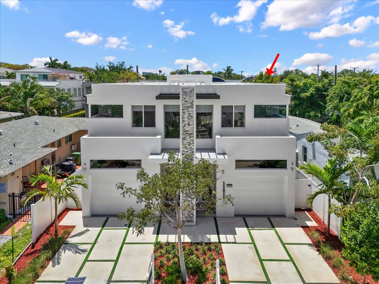 The Venice Retreat | 4BR Pool Oasis