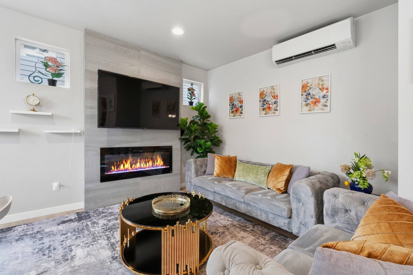 Modern Home w Patio • Garage Gym • Family Friendly