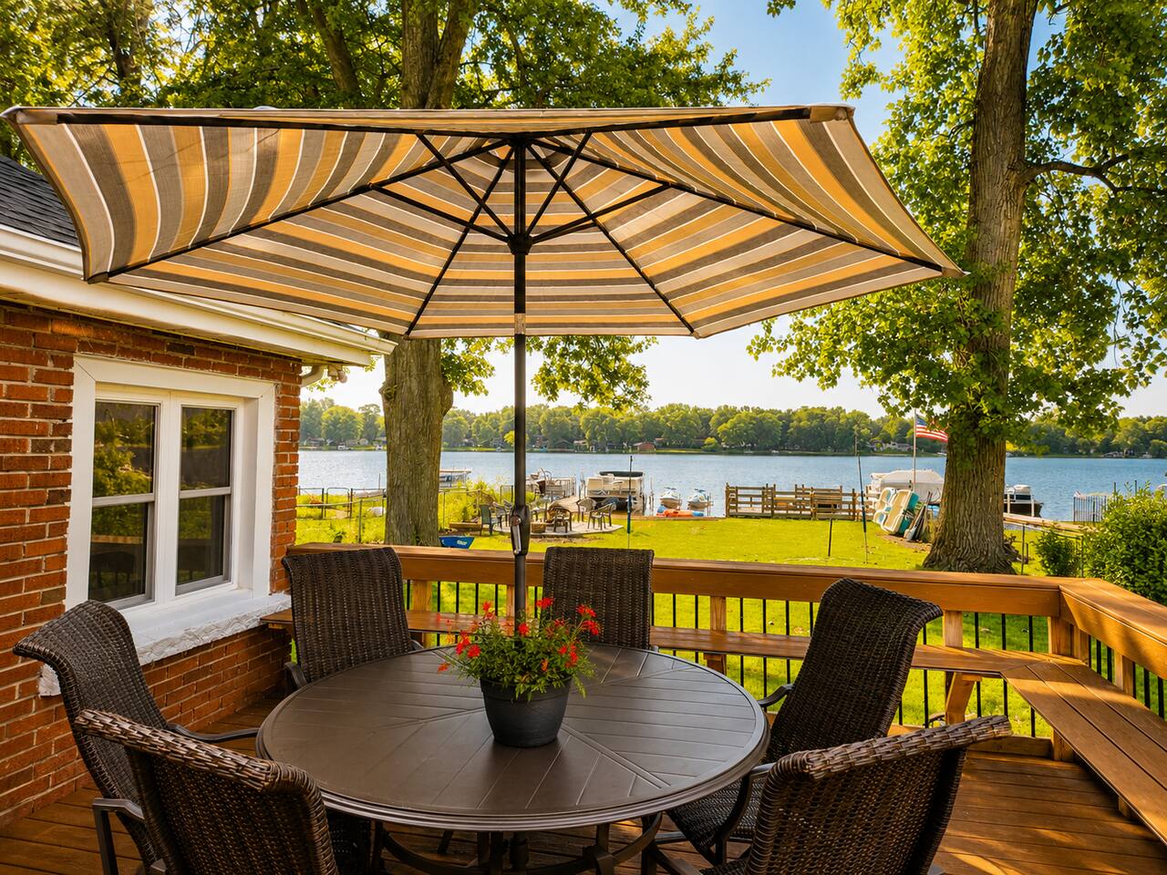 Lakeside Vista | 4 Seasons Waterfront Resort