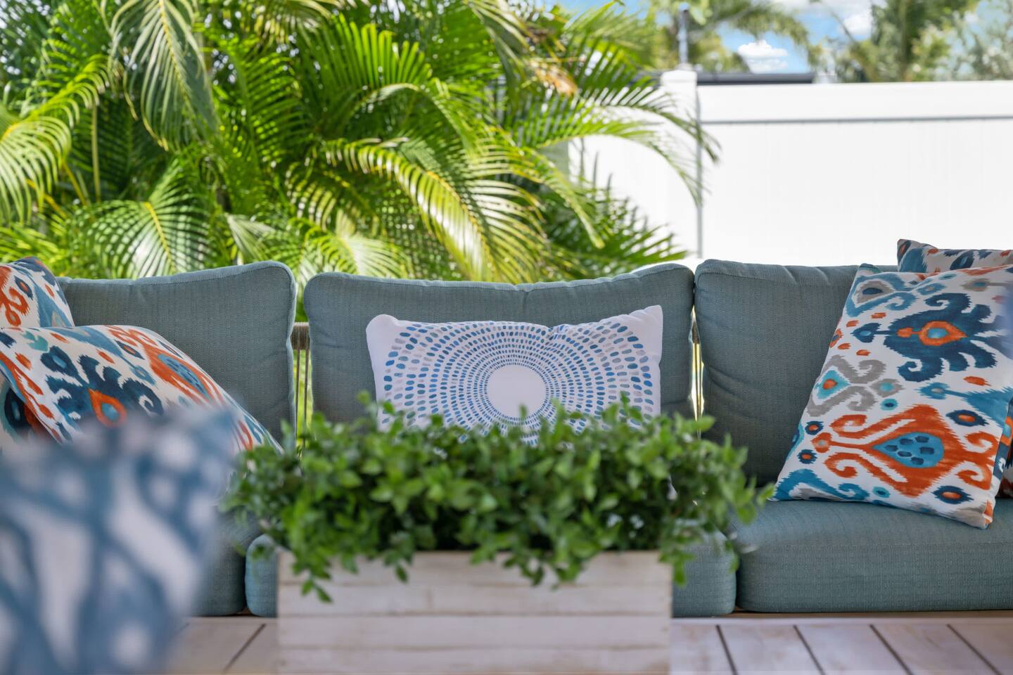 Lots of cozy spaces