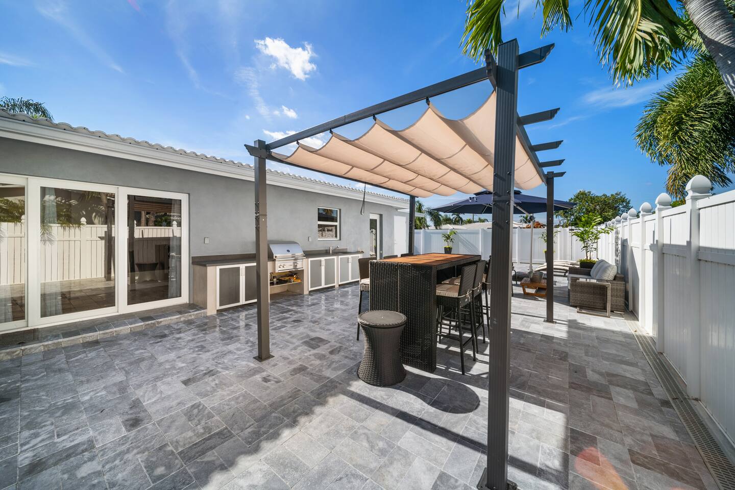 Exterior Dining area