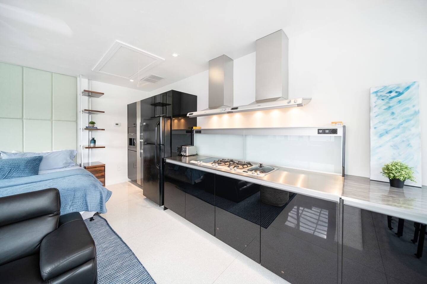 All new high-end kitchen appliances