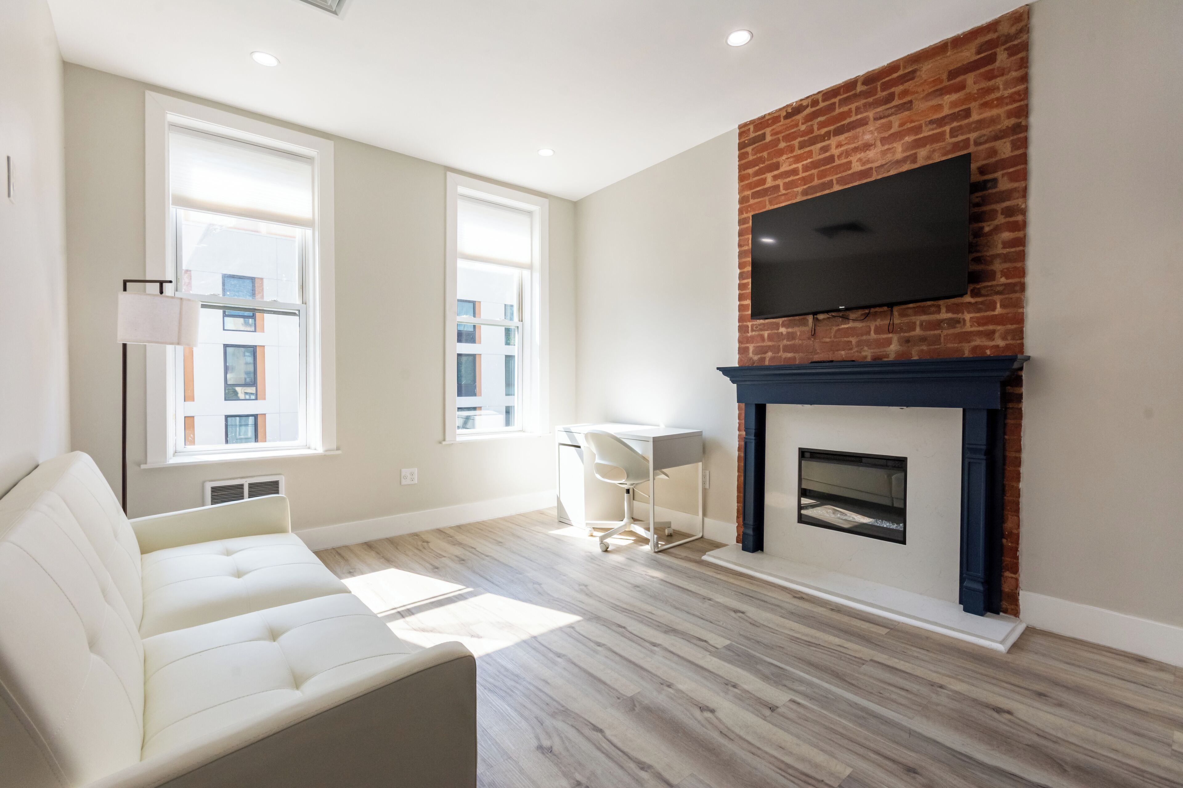 Stylish Brooklyn Apartment with Natural Light