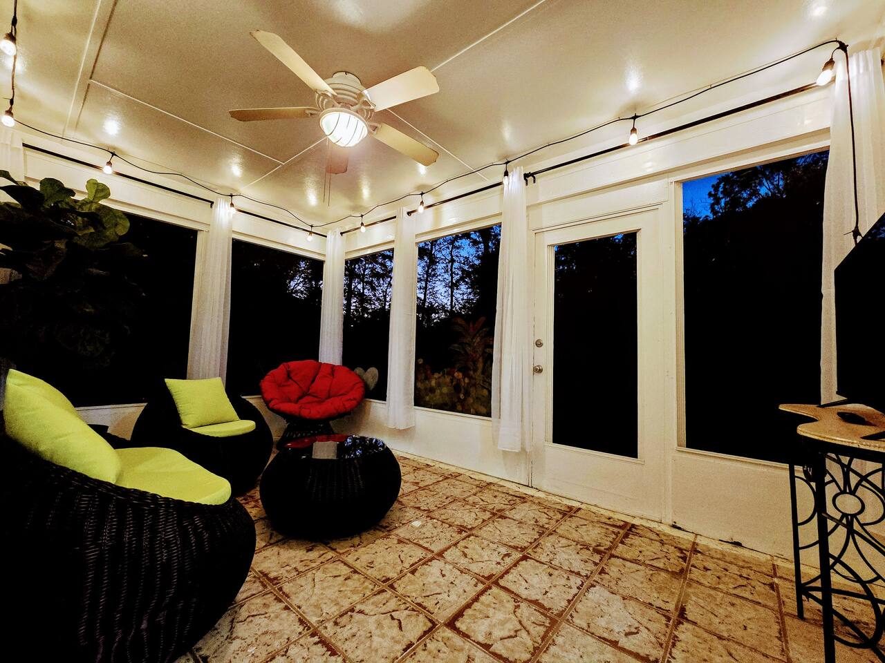Full of light, tastefull decor, and its own TV; this is perhaps the most enjoyed space of the home!