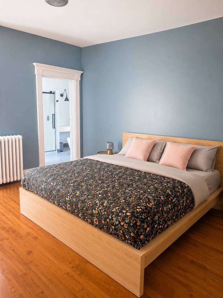 Maison Ancestrale du Dr. Madore | 3 Chambres
