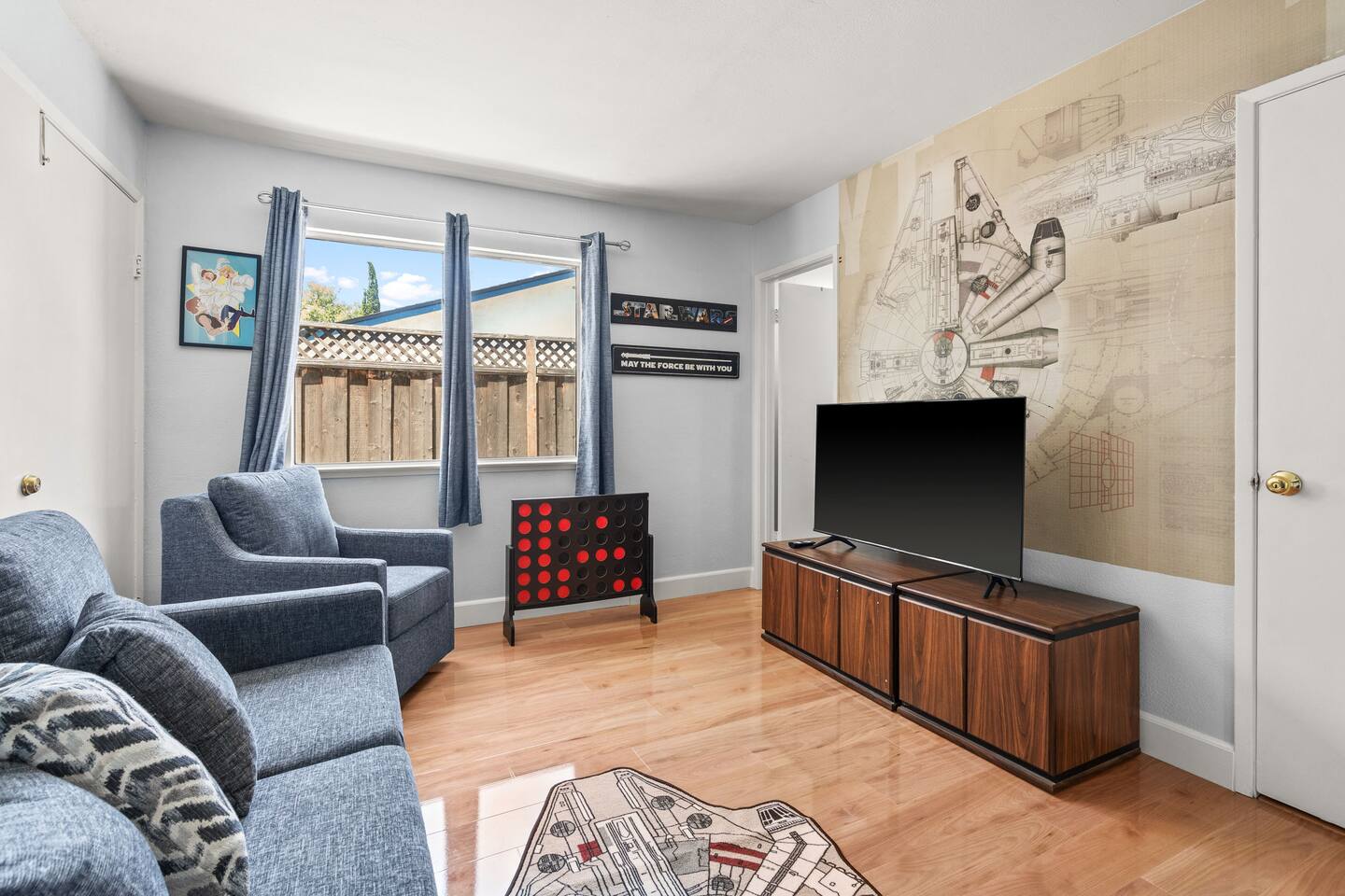 Cozy & Modern Haven - 4BR/2BA Perfect for Family