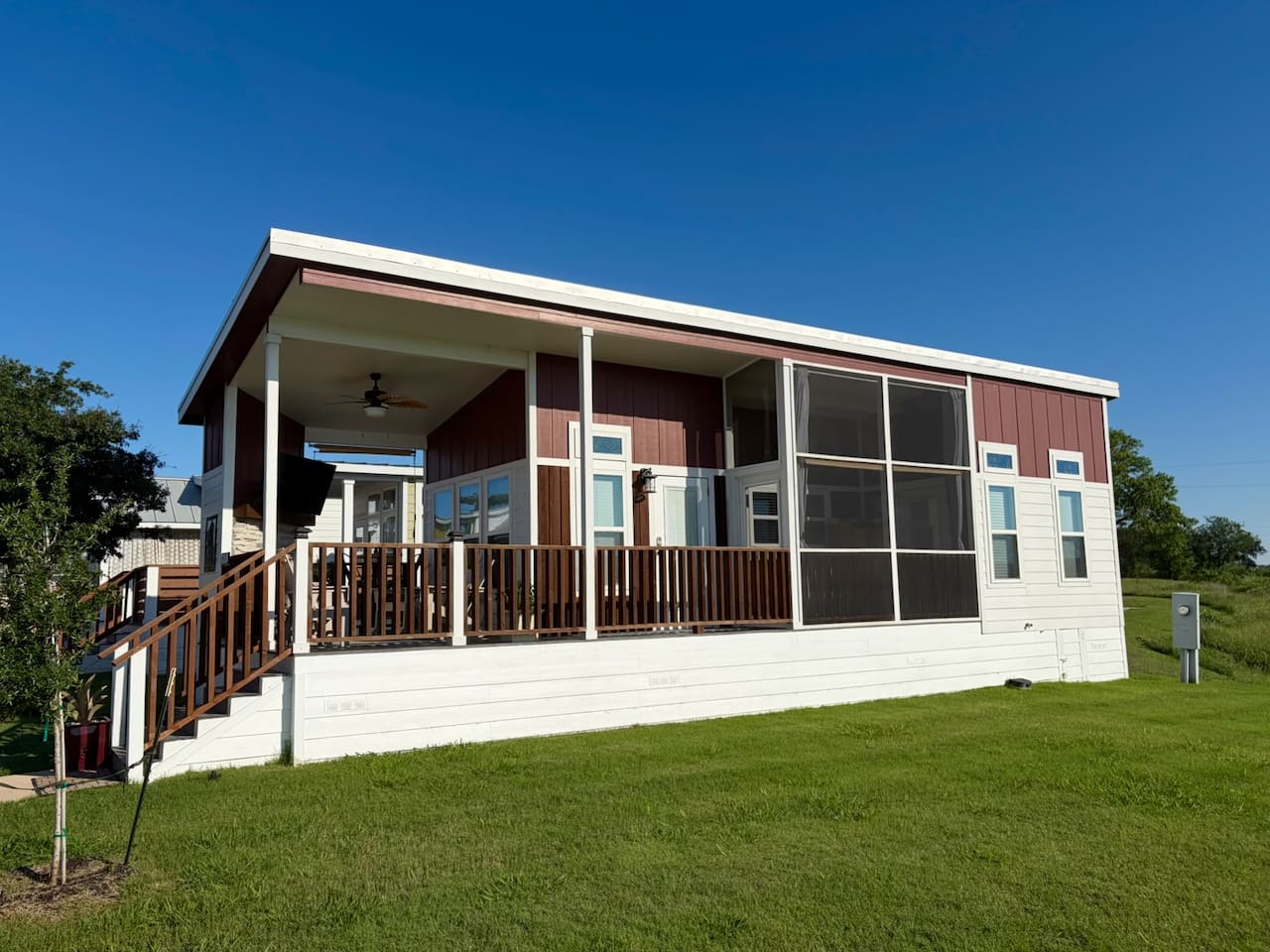 The Cozy Casa at Village Farm with Pool & Hot Tub