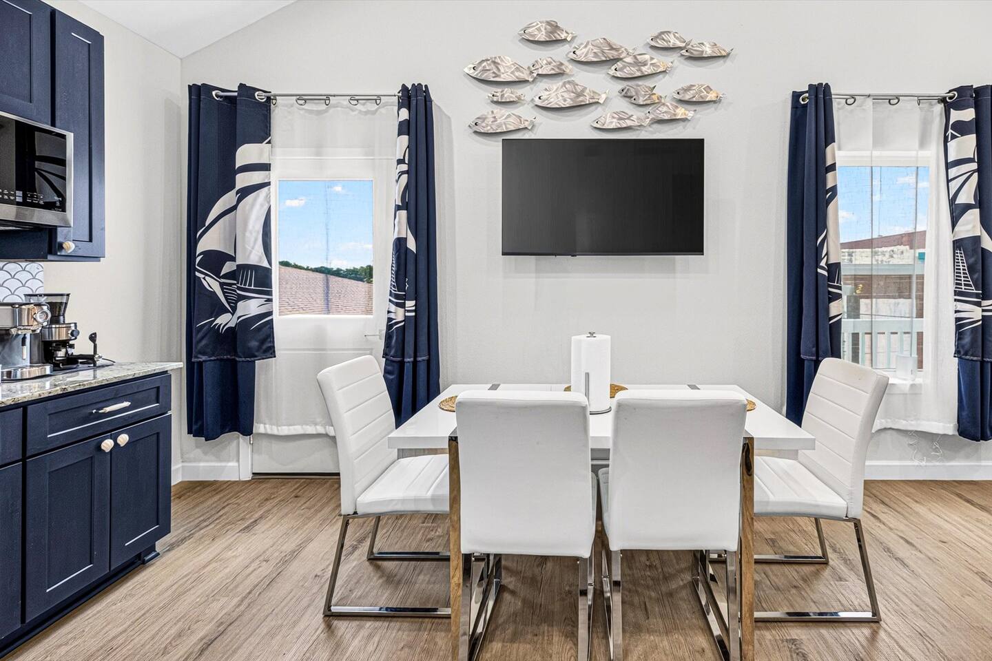 Twilight Harbor • New Villa Near Beach