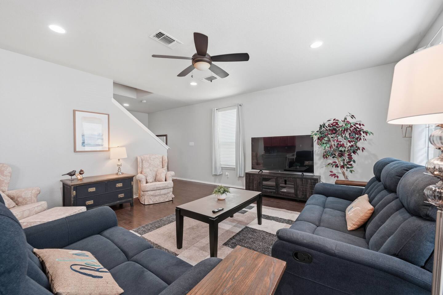 NEW! Spacious 3BR Home for Extended Stays