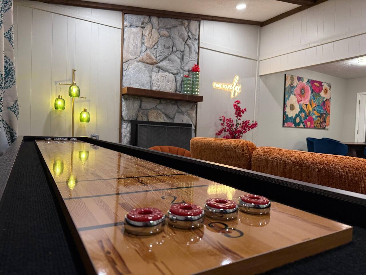 RAINBoW Stay •Shuffleboard