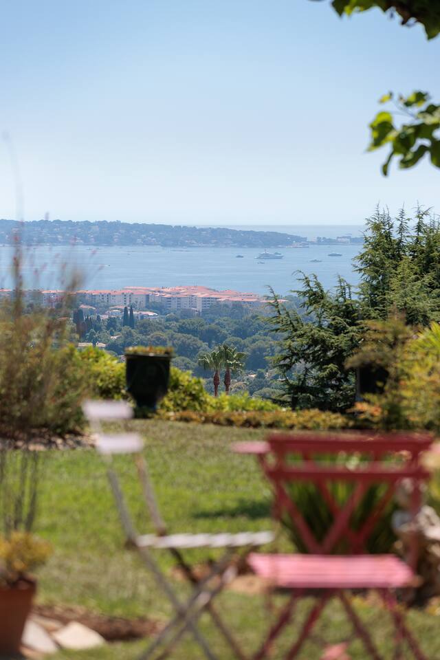 Charming Stone Mas - Sea View & Pool · 8