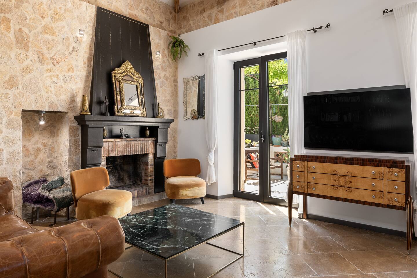 Charming Stone Mas - Sea View & Pool · 32