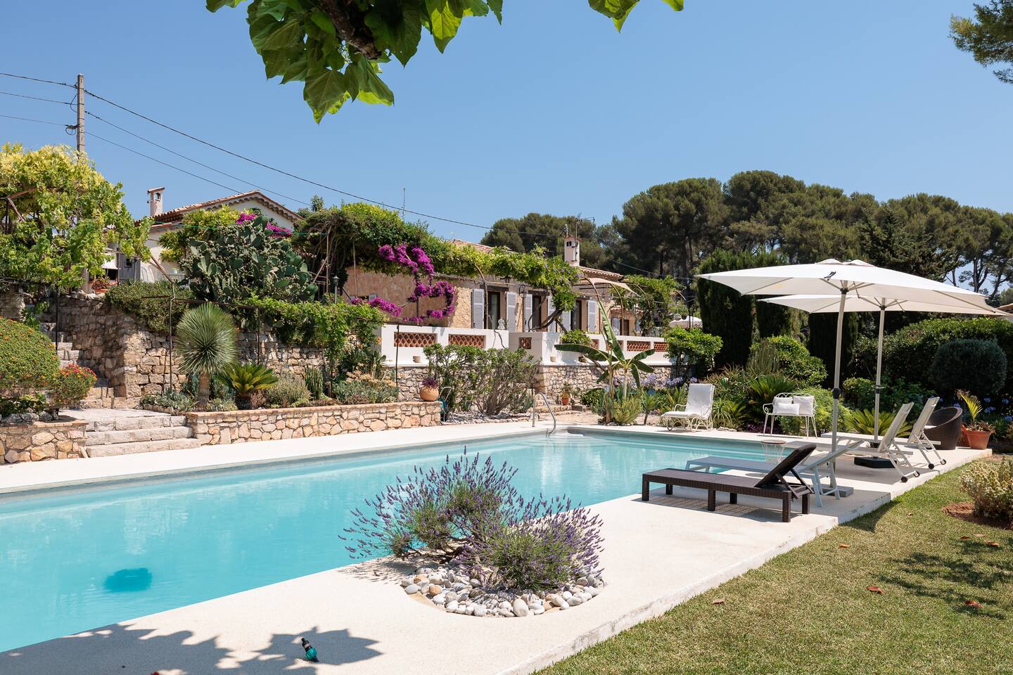 Charming Stone Mas - Sea View & Pool · 24