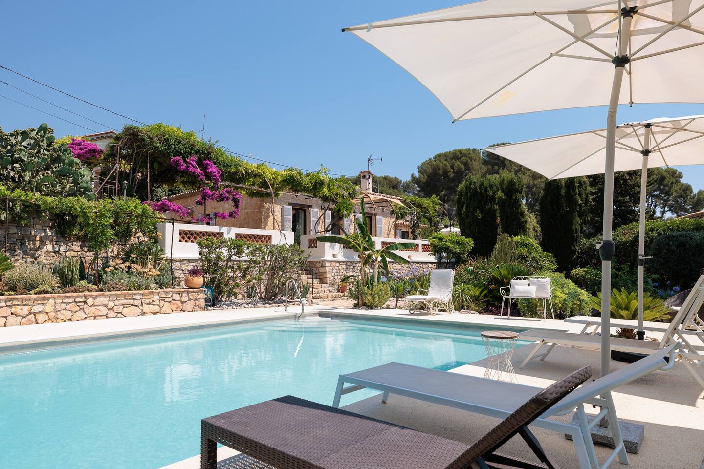 Charming Stone Mas - Sea View & Pool · 23