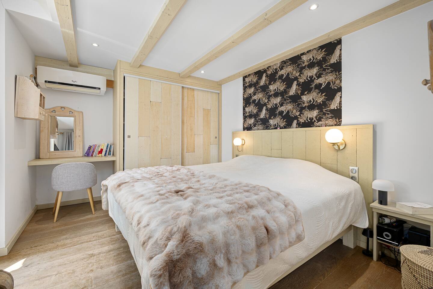 Charming Stone Mas - Sea View & Pool · 31
