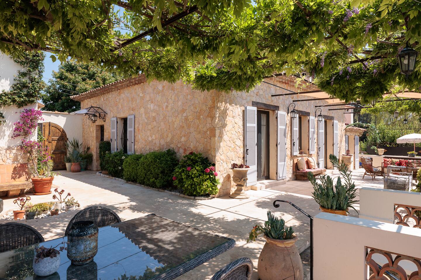 Charming Stone Mas - Sea View & Pool · 3