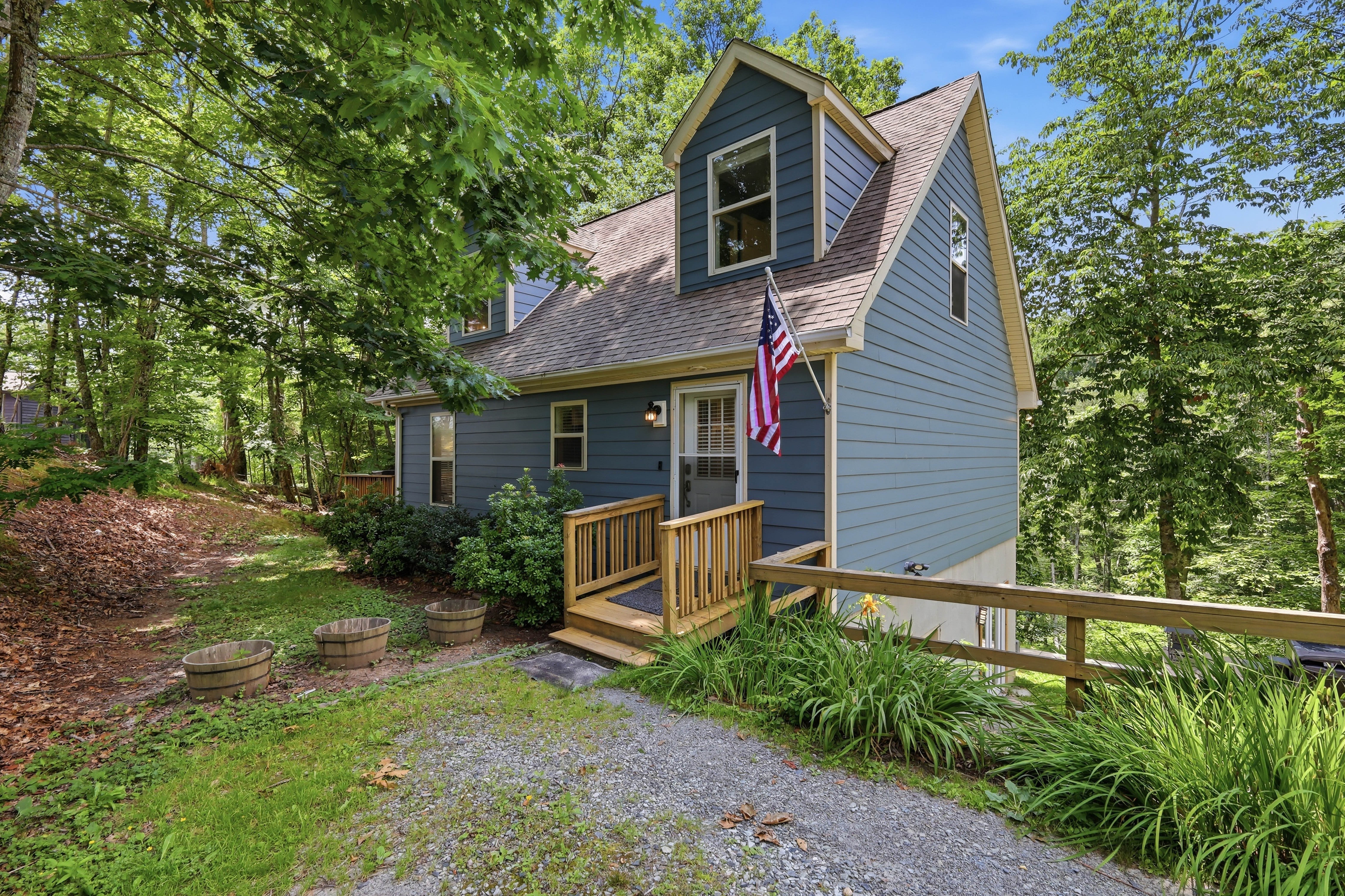 Evergreen Escape — Family Mountain Cabin with Hot Tub & Game Room | Banner Elk, NC