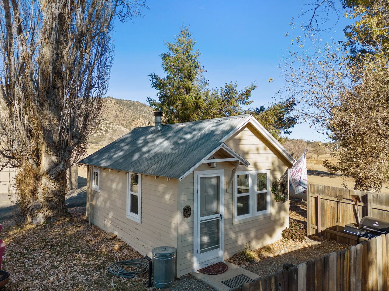 North Fork Ranch Dark Sky Bunkhouse