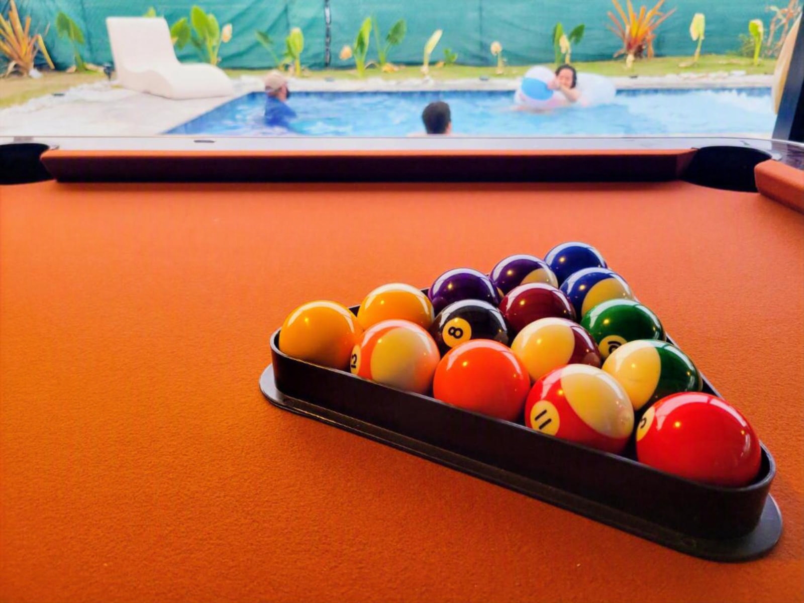 SJ Family House Pool Billiards 100% Power & Water