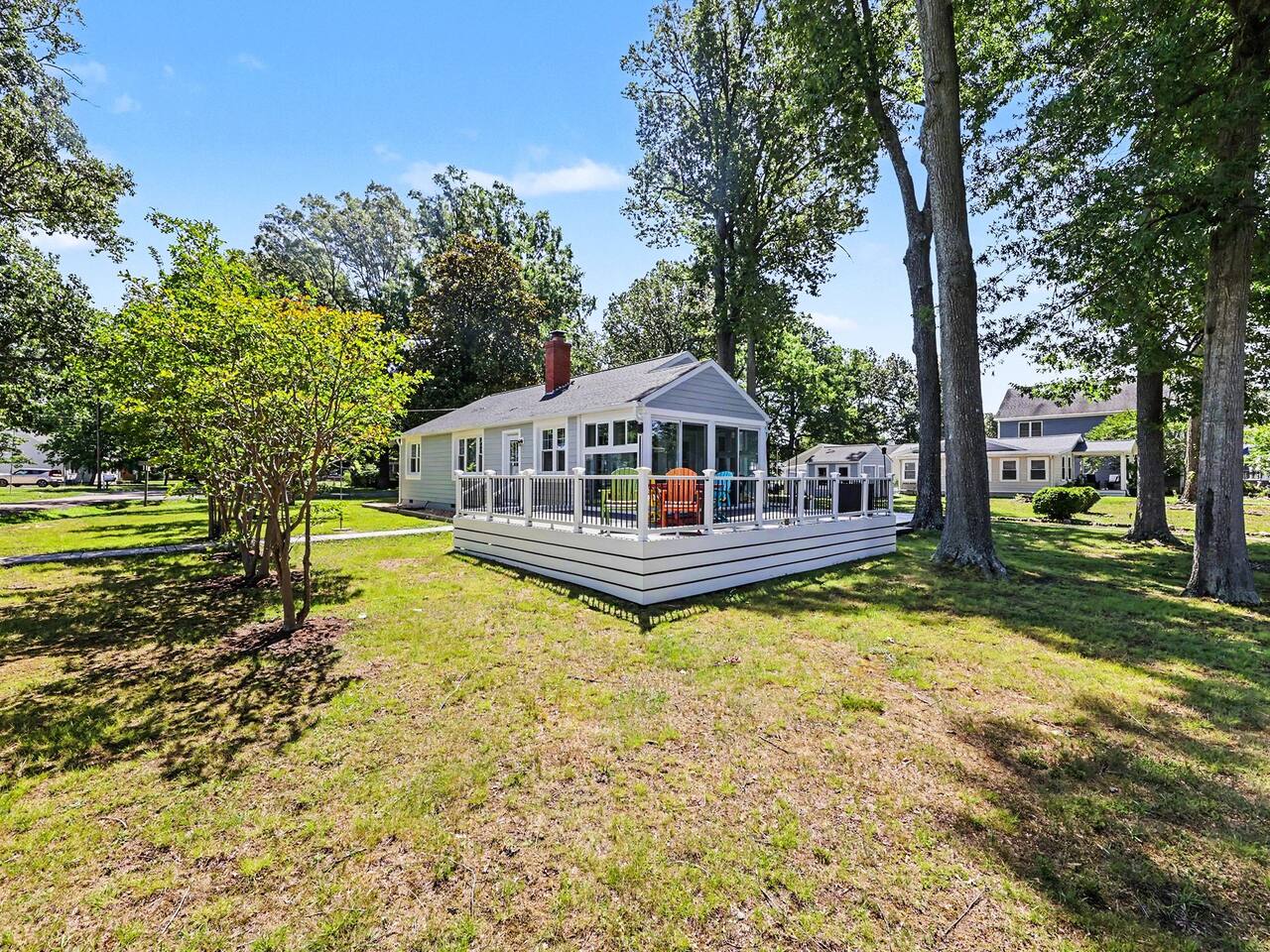 Cozy Cottage with Bay Views, Steps to Water