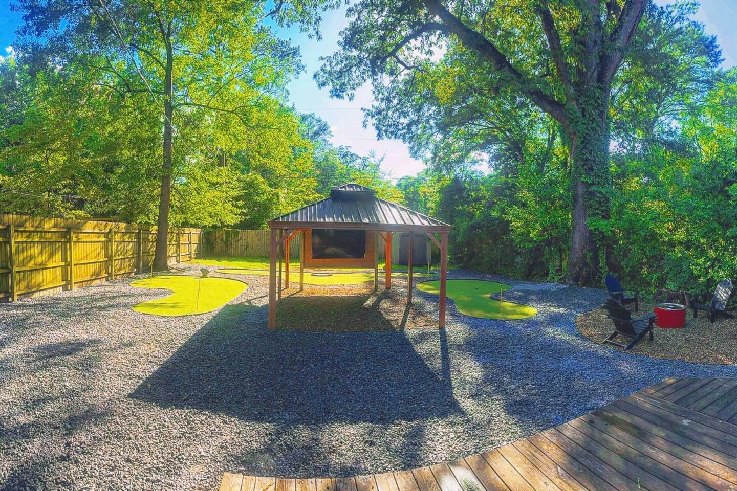 CB90 Cottage: Mini Golf, Arcade, Grill, Fire Pit