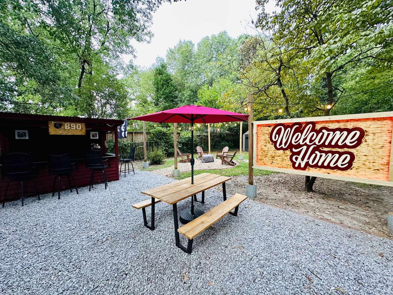CB90 Club: Golf Cart, Mini Golf, Grills & Fire Pit