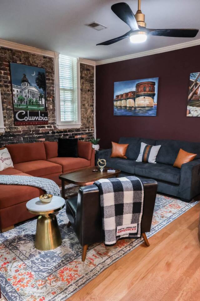 CB90 Downtown Condo : Ft. Jackson, USC , Devine St