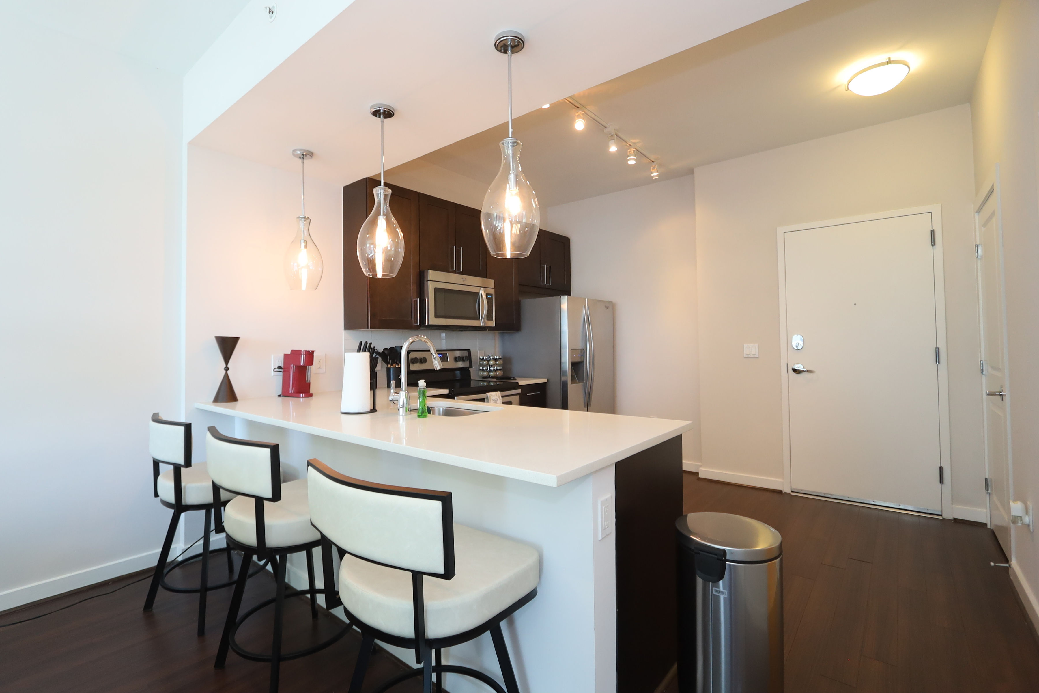 Stylish Buckhead High Rise for Traveling Professionals