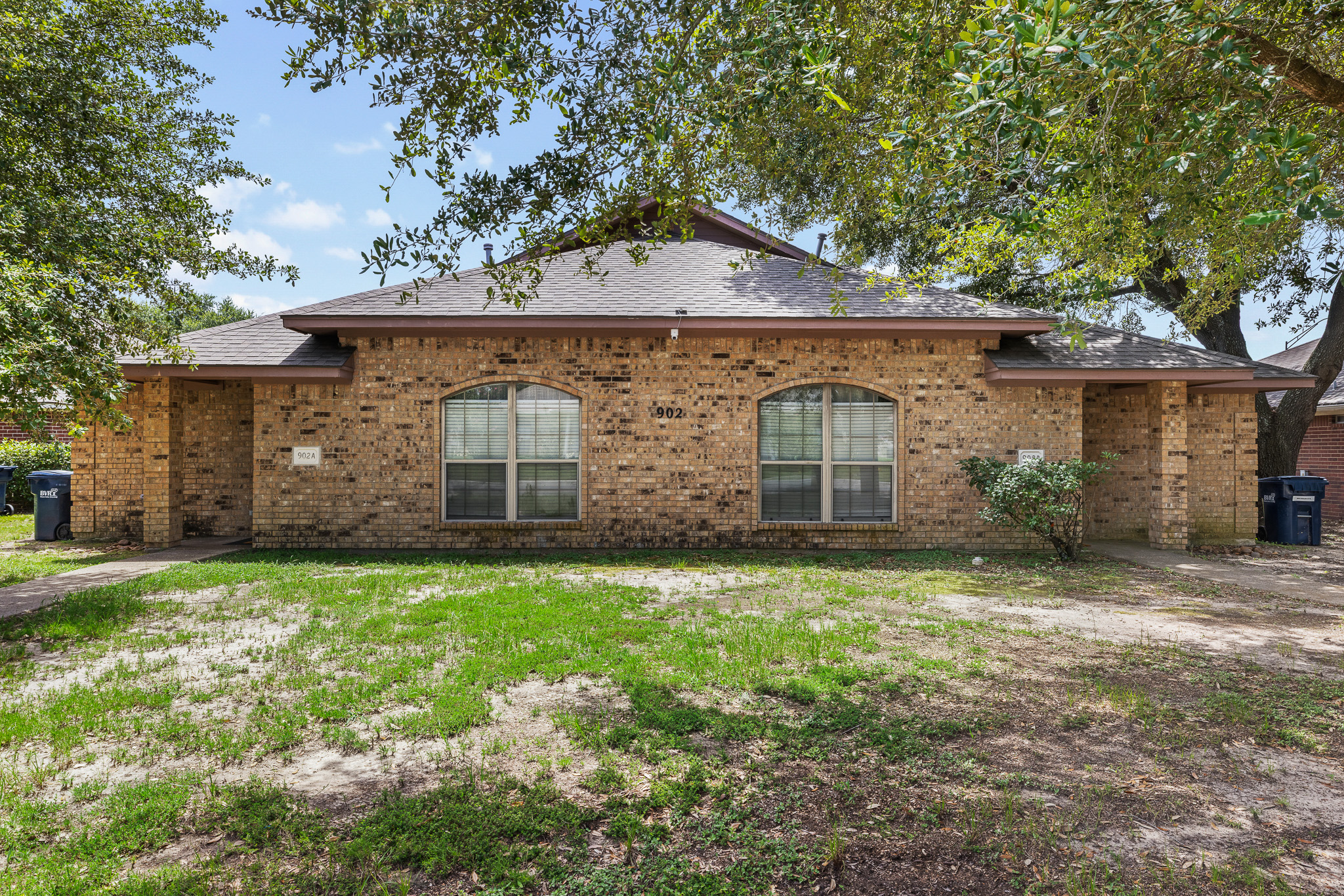 Wolf Pen Creek Park Grand Retreat, 6BD/4BA/6 Cars